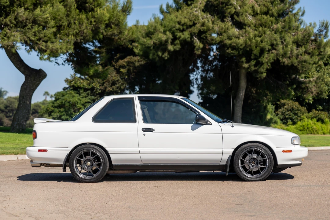 1992 Nissan Sentra 3rd Gen - Image 8 of 31