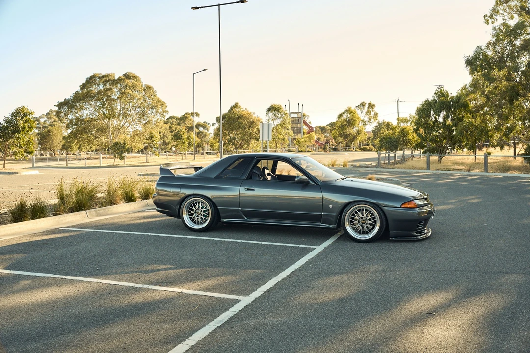 1992 Nissan R32 Skyline GT-R 8th Gen - Image 9 of 21