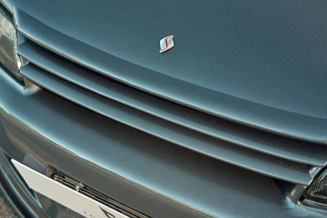 1992 Nissan R32 Skyline GT-R 8th Gen - Image 14 of 21