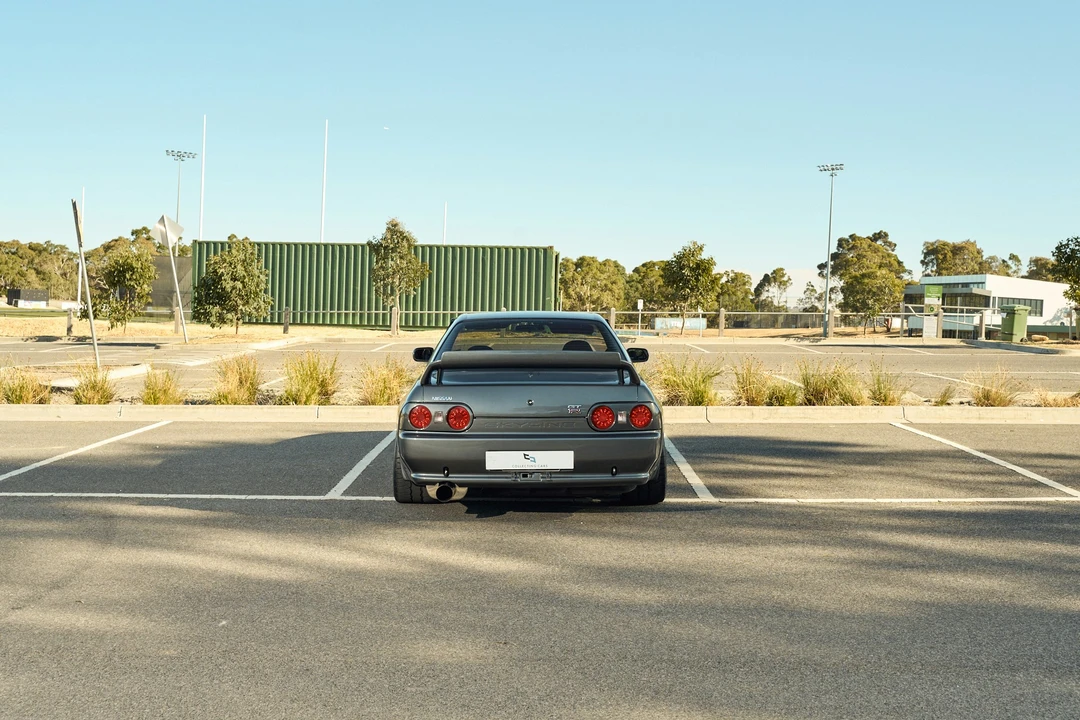 1992 Nissan R32 Skyline GT-R 8th Gen - Image 7 of 21