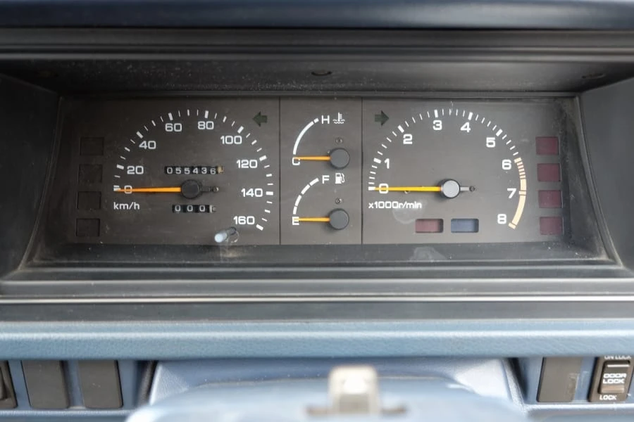 1992 Nissan Vanette 2nd Gen - Image 5 of 12