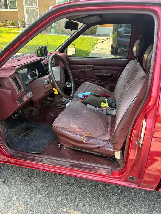 1992 Nissan Frontier - Image 2 of 13