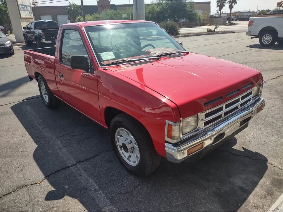 1992 Nissan - Image 2 of 9