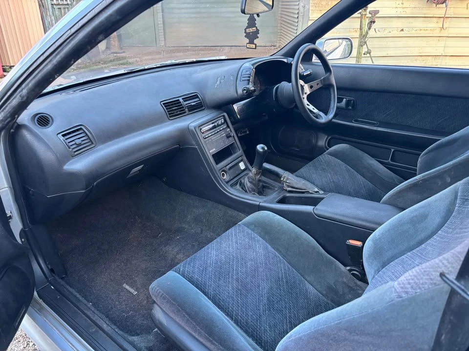 1992 Nissan R32 Skyline 8th Gen - Image 5 of 10