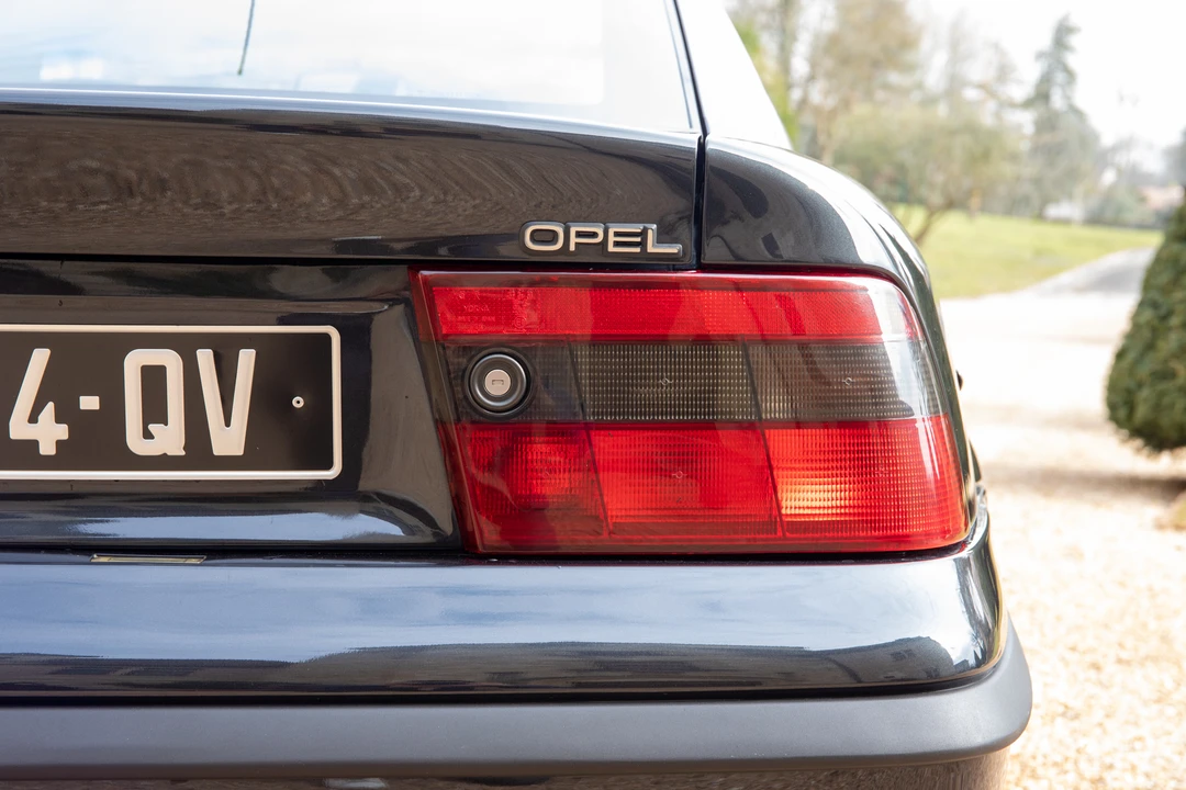 1992 Opel - Image 27 of 31