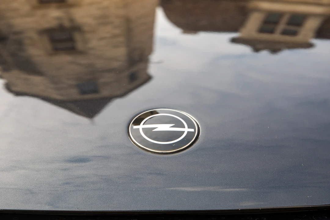 1992 Opel - Image 25 of 31