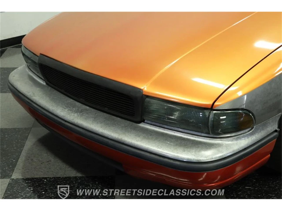 1992 Oldsmobile Custom Cruiser - Image 19 of 31