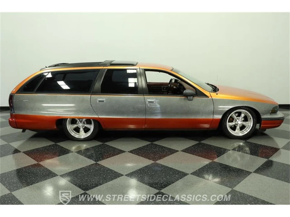 1992 Oldsmobile Custom Cruiser - Image 13 of 31