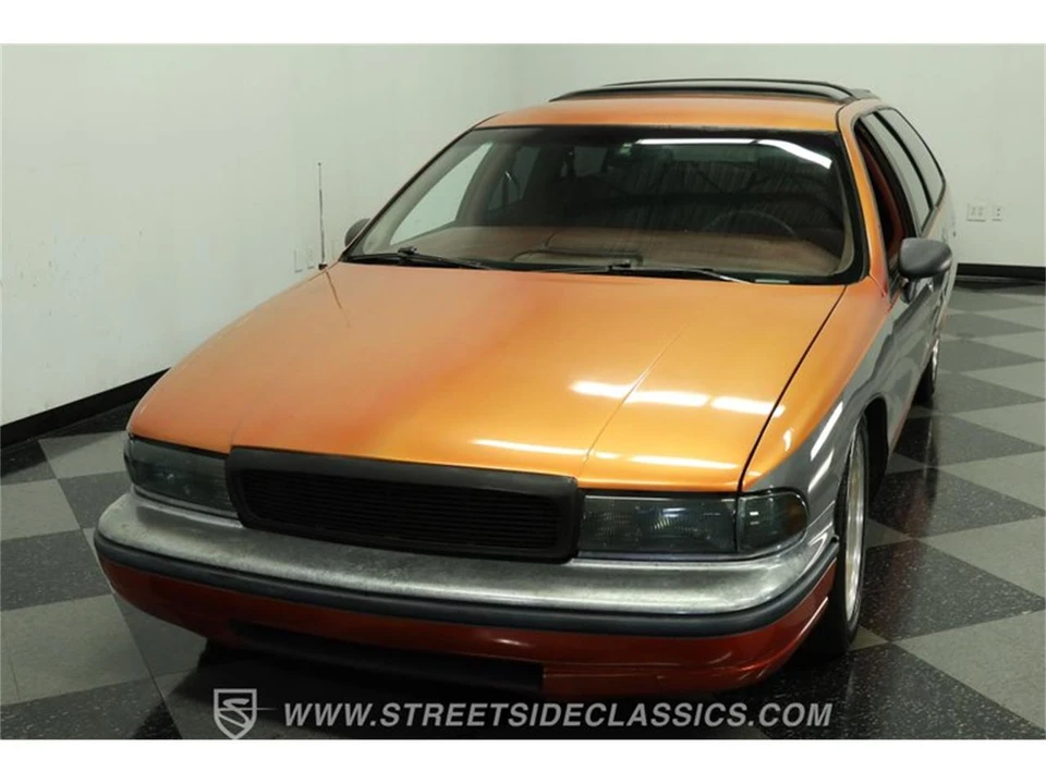 1992 Oldsmobile Custom Cruiser - Image 17 of 31