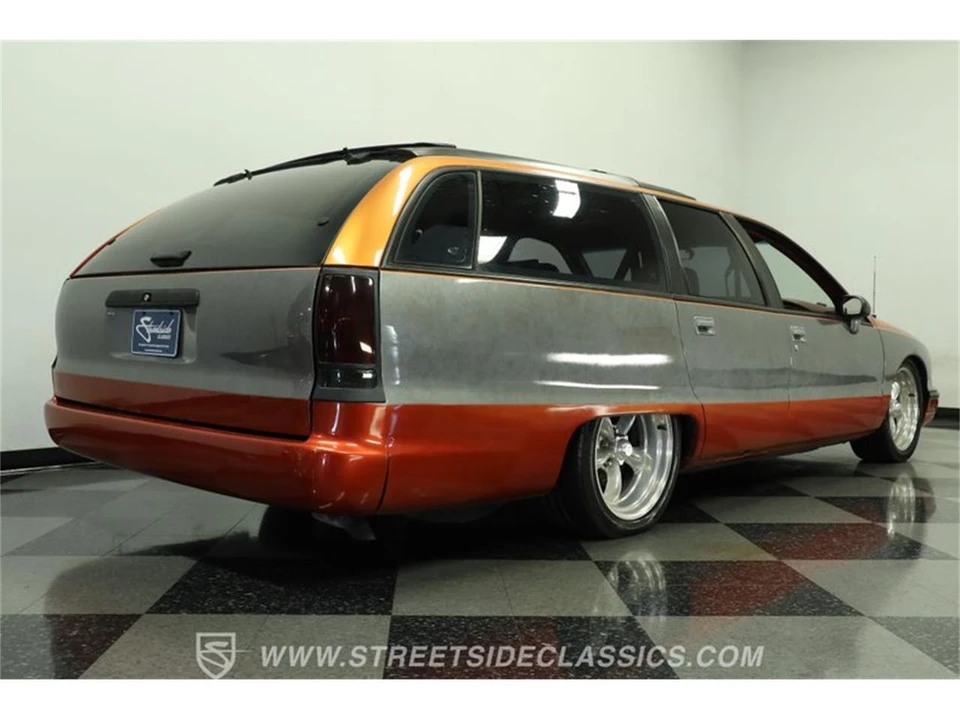 1992 Oldsmobile Custom Cruiser - Image 26 of 31