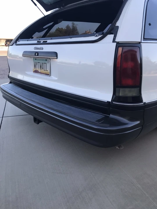 1992 Oldsmobile Custom Cruiser - Image 7 of 23