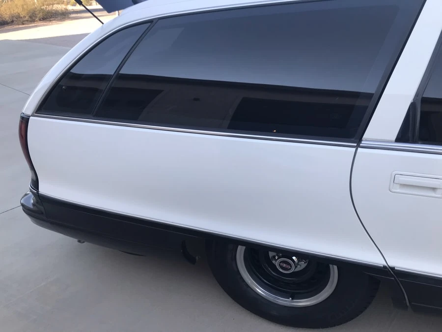 1992 Oldsmobile Custom Cruiser - Image 8 of 23