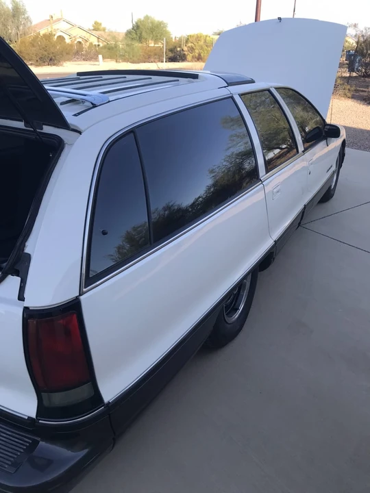 1992 Oldsmobile Custom Cruiser - Image 9 of 23