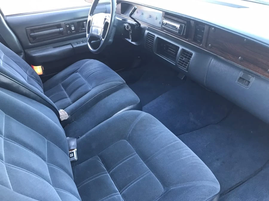 1992 Oldsmobile Custom Cruiser - Image 14 of 23