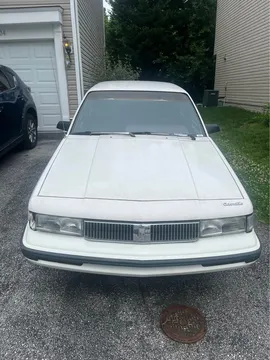 1992 Oldsmobile Cutlass Ciera S Sedan 4D