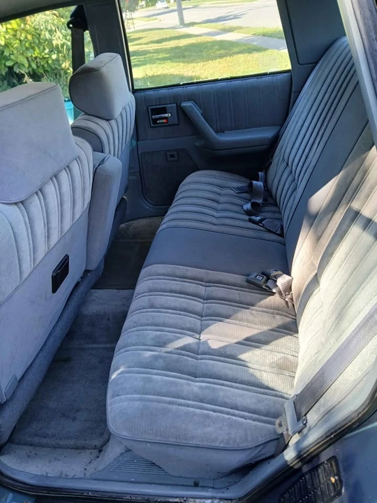 1992 Oldsmobile Cutlass Ciera - Image 8 of 9