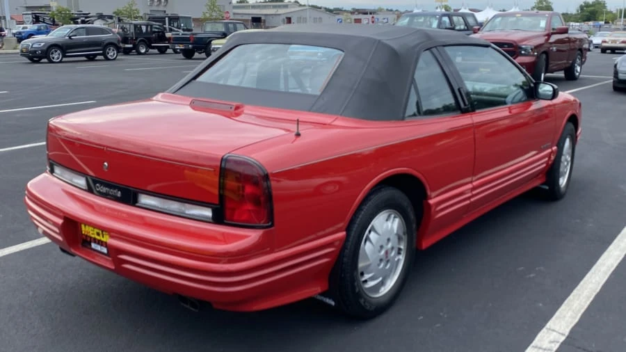 1992 Oldsmobile Cutlass Ciera - Image 3 of 5