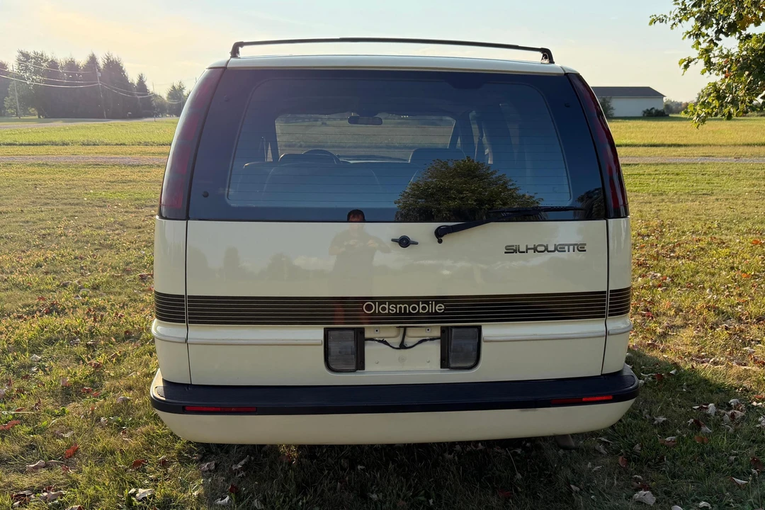 1992 Oldsmobile Silhouette - Image 5 of 31