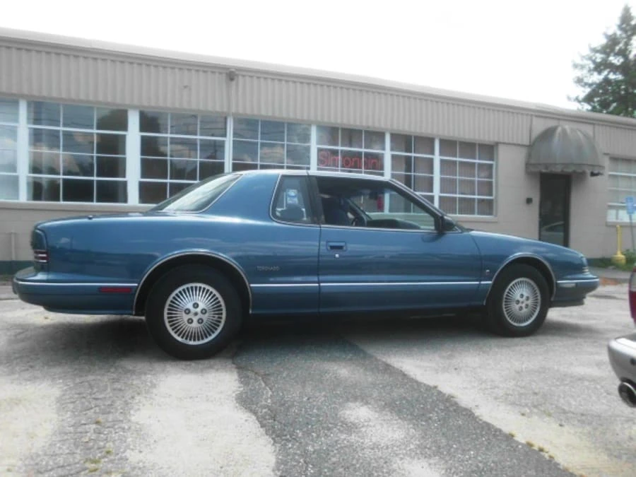 1992 Oldsmobile Toronado - Image 2 of 8