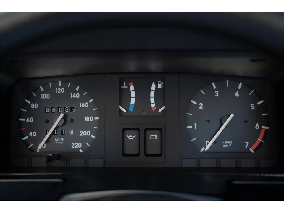 1992 Opel GT - Image 8 of 11