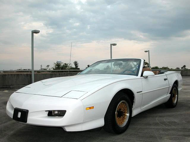 1992 Pontiac Firebird 3rd Gen - Image 2 of 4
