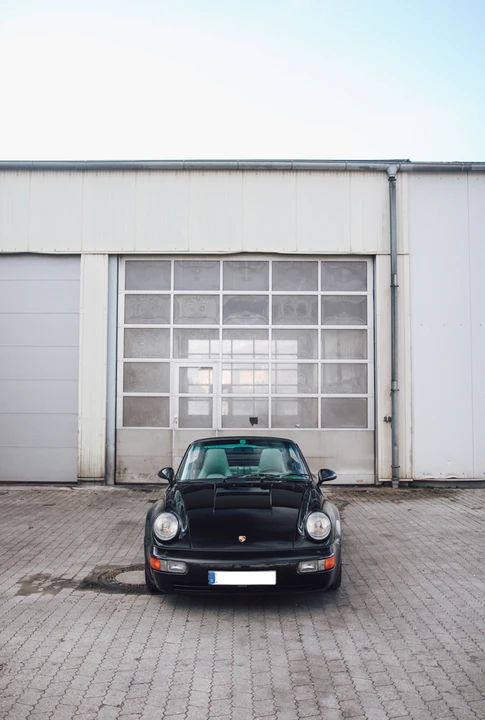 1992 Porsche 964 Carrera - Image 10 of 31