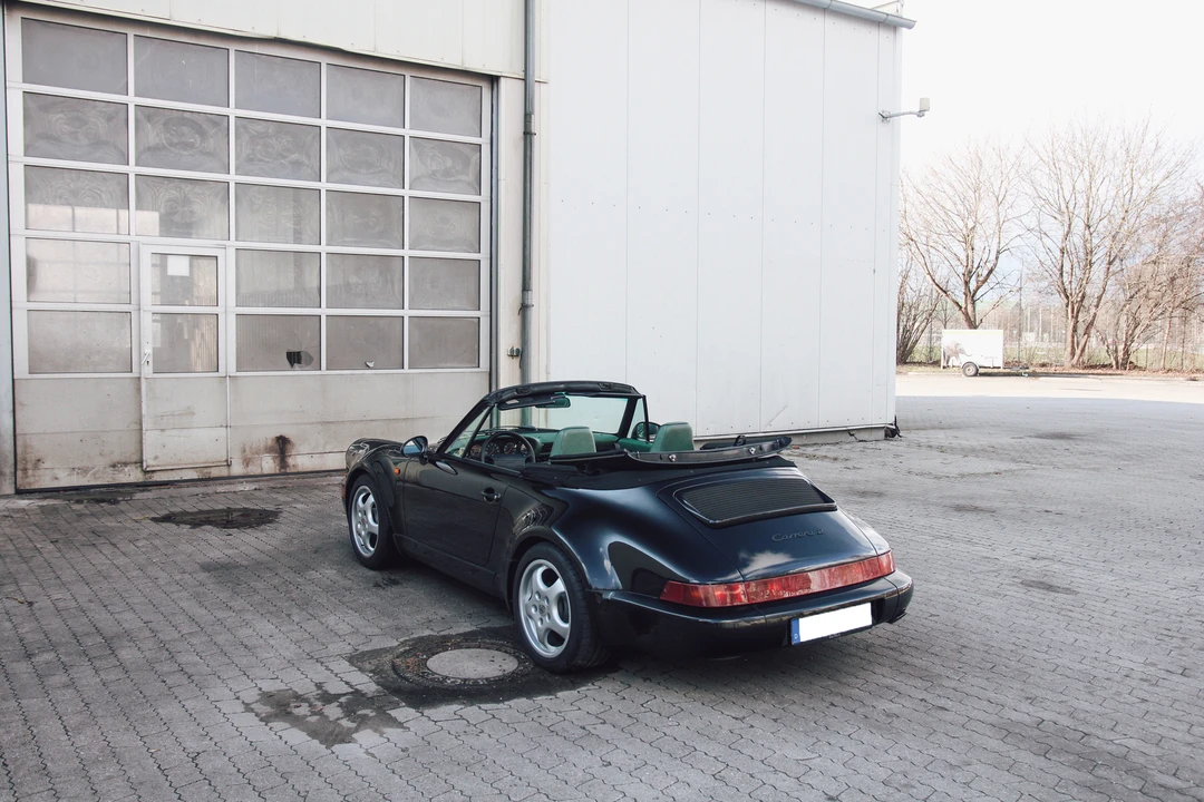 1992 Porsche 964 Carrera - Image 13 of 31