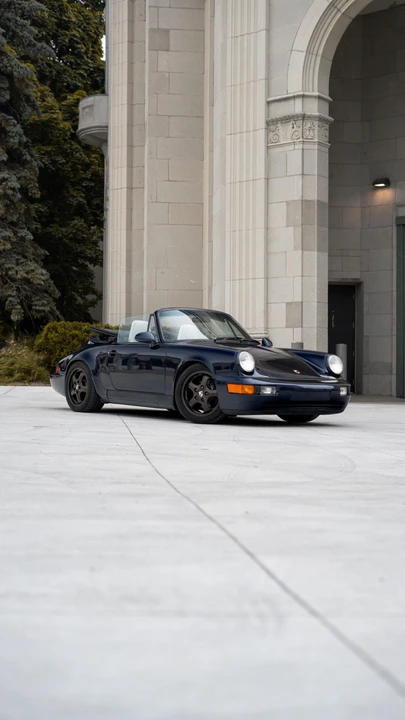 1992 Porsche 964 Carrera 4 - Image 27 of 31