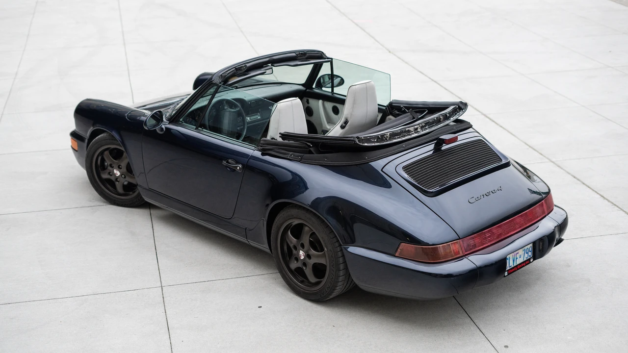 1992 Porsche 964 Carrera 4 - Image 23 of 31