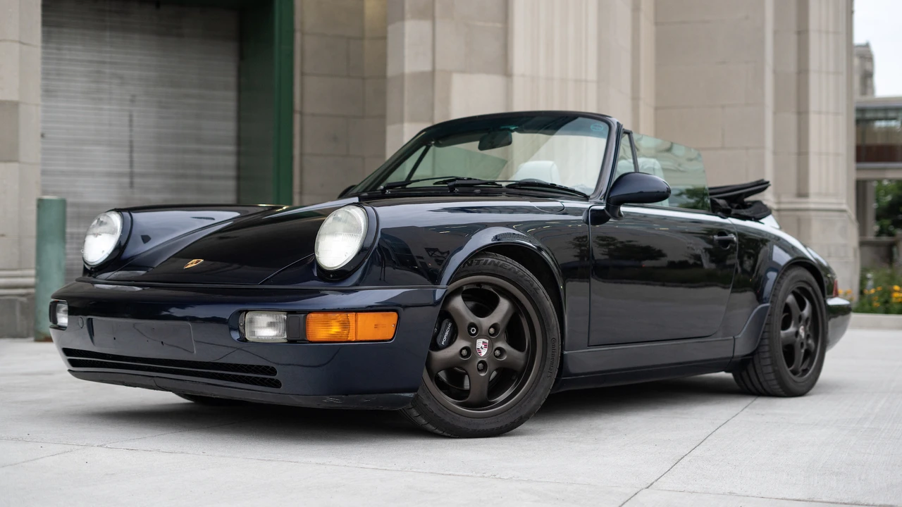 1992 Porsche 964 Carrera 4 - Image 19 of 31
