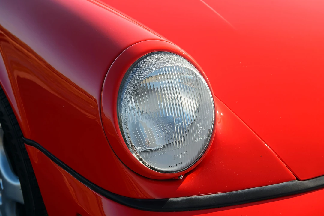 1992 Porsche 964 Carrera 4 - Image 20 of 31