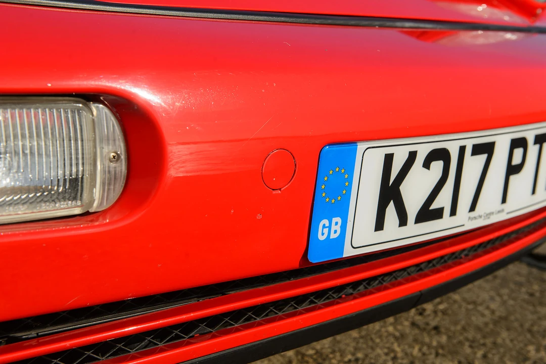 1992 Porsche 964 Carrera 4 - Image 29 of 31