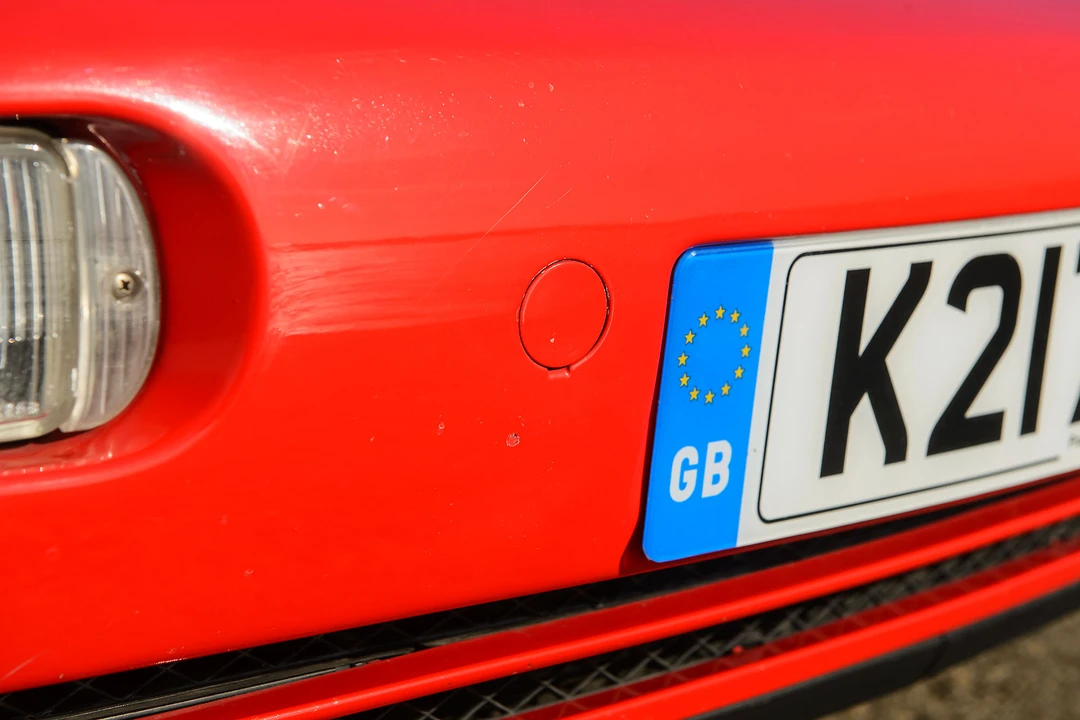 1992 Porsche 964 Carrera 4 - Image 30 of 31