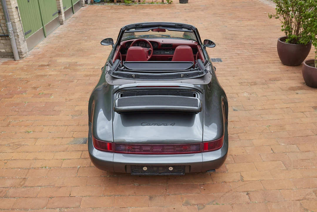 1992 Porsche 964 Carrera 4 - Image 21 of 31