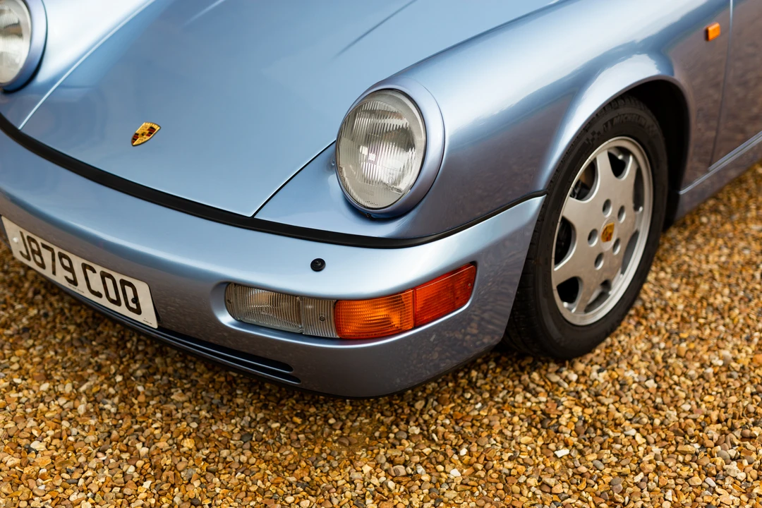 1992 Porsche 964 Carrera 4 - Image 16 of 31