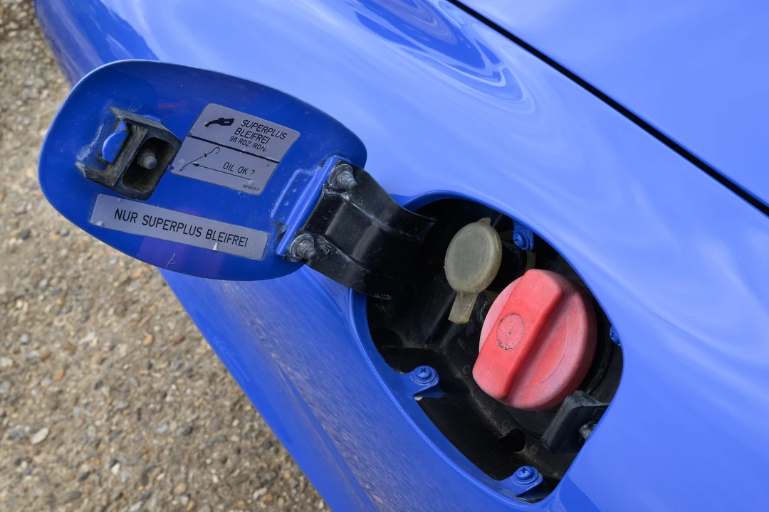 1992 Porsche 964 Carrera RS - Image 24 of 31