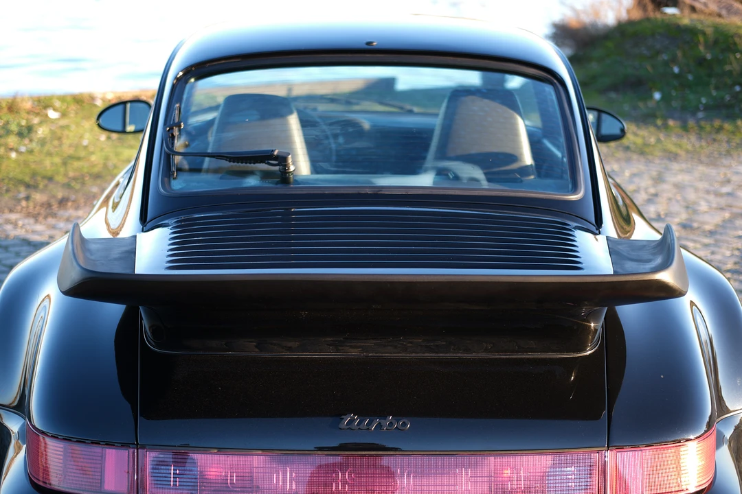 1992 Porsche 964 Turbo - Image 27 of 31