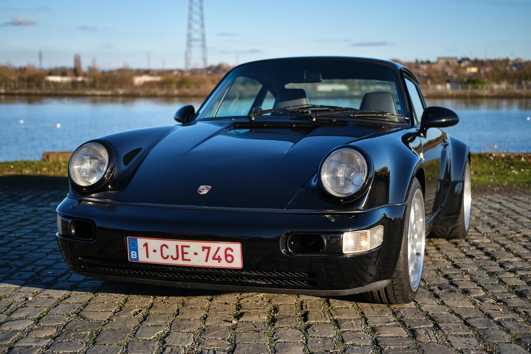 1992 Porsche 964 Turbo - Image 10 of 31