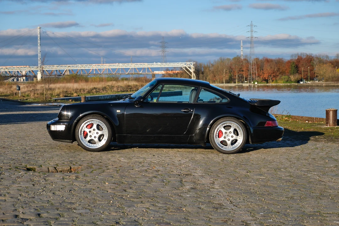 1992 Porsche 964 Turbo - Image 8 of 31