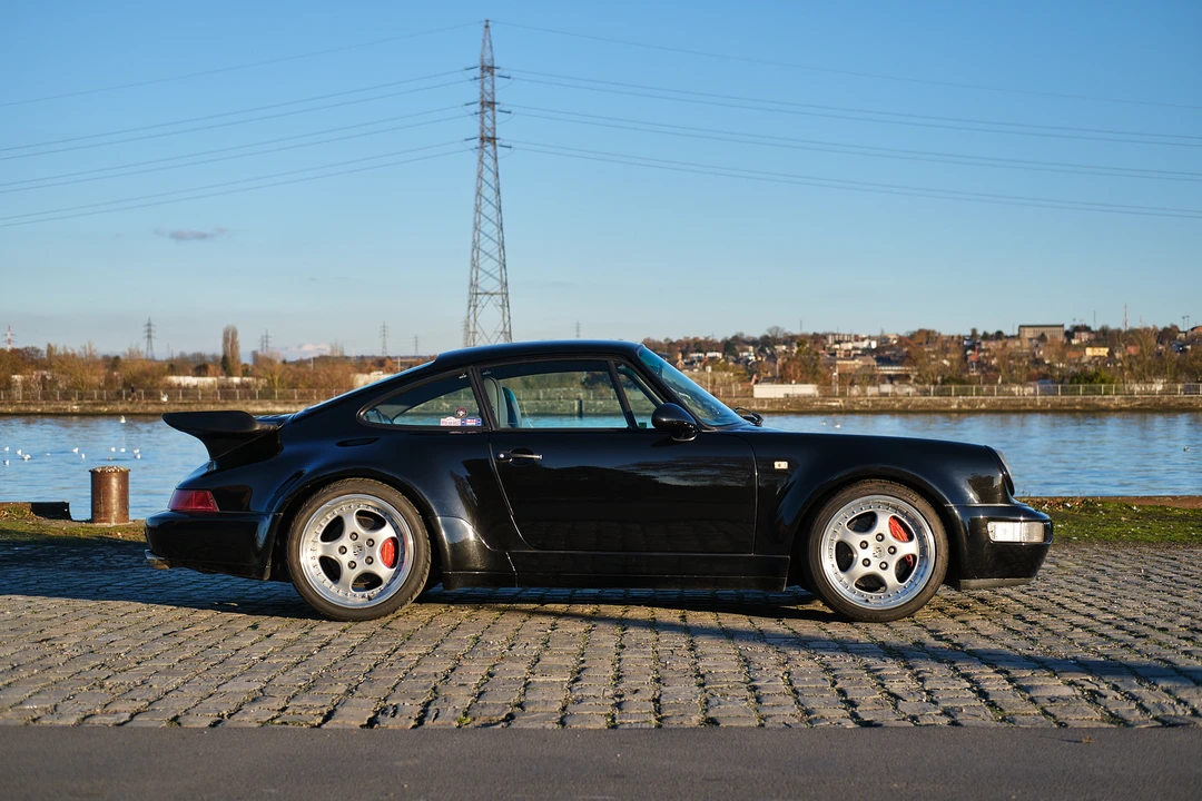 1992 Porsche 964 Turbo - Image 5 of 31