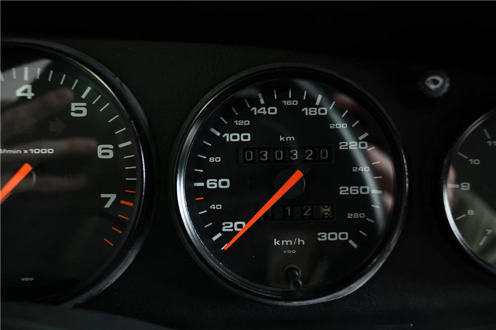 1992 Porsche 964 Carrera RS - Image 8 of 11