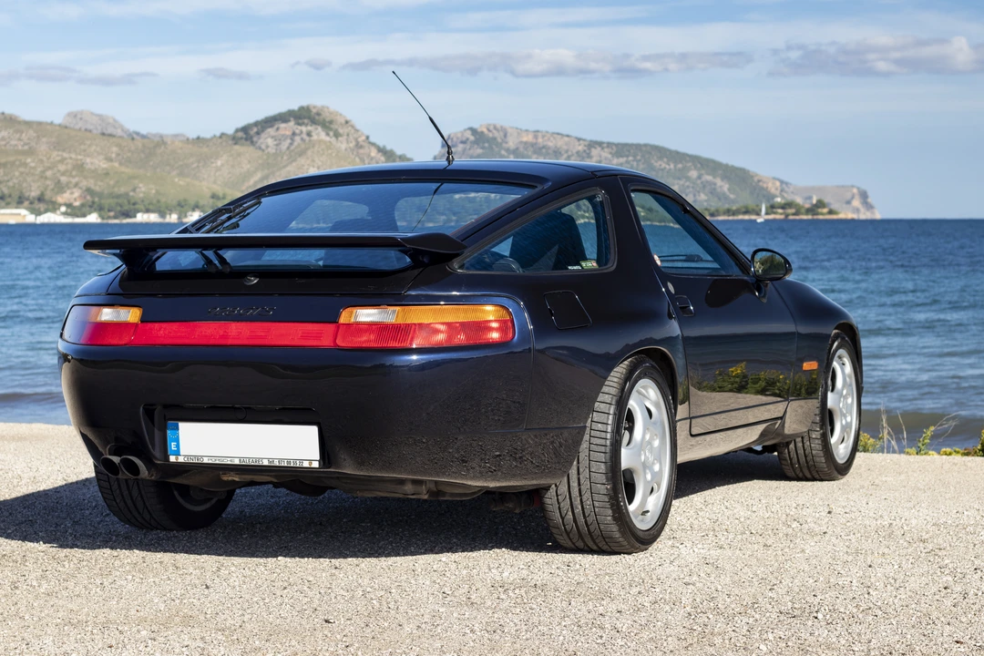 1992 Porsche 928 GTS - Image 14 of 31