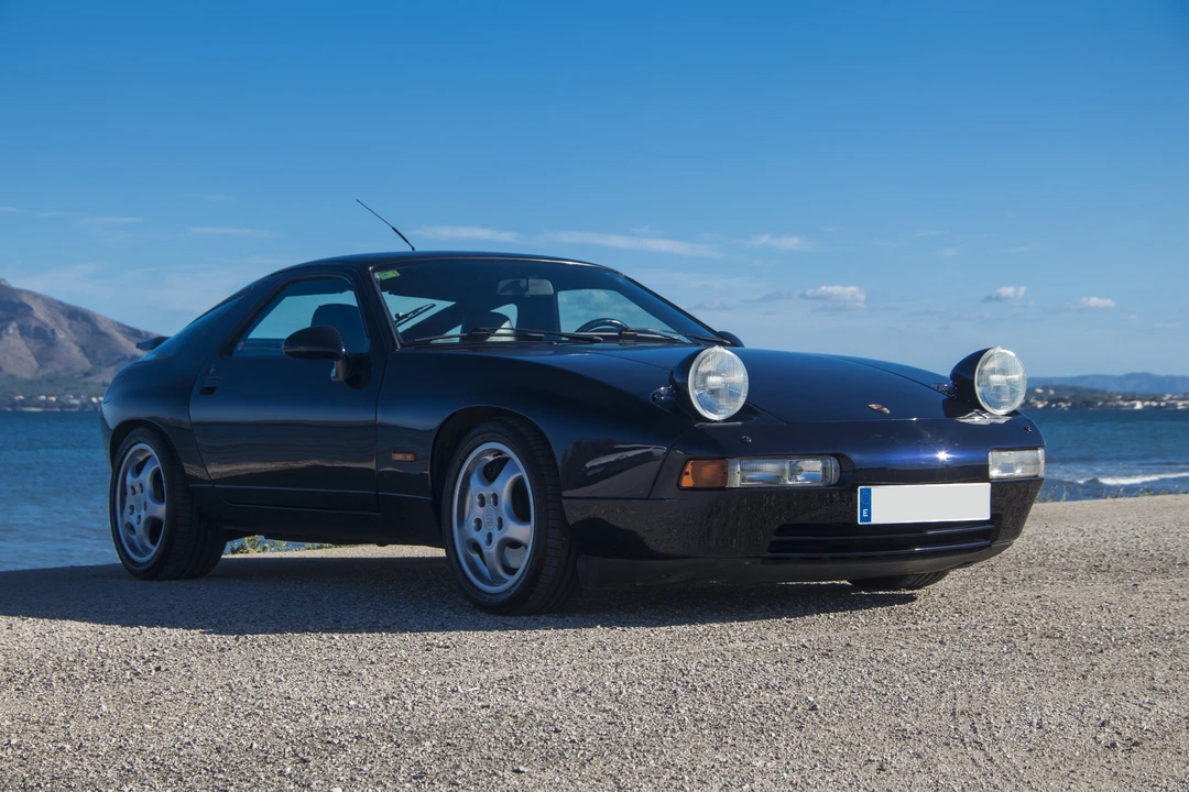1992 Porsche 928 GTS - Image 12 of 31