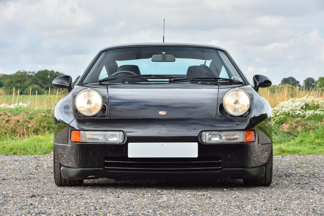 1989 Porsche 928 GTS - Image 11 of 31