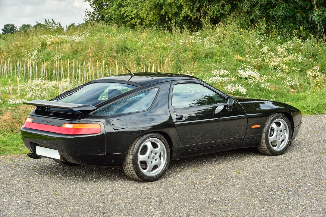 1989 Porsche 928 GTS - Image 8 of 31
