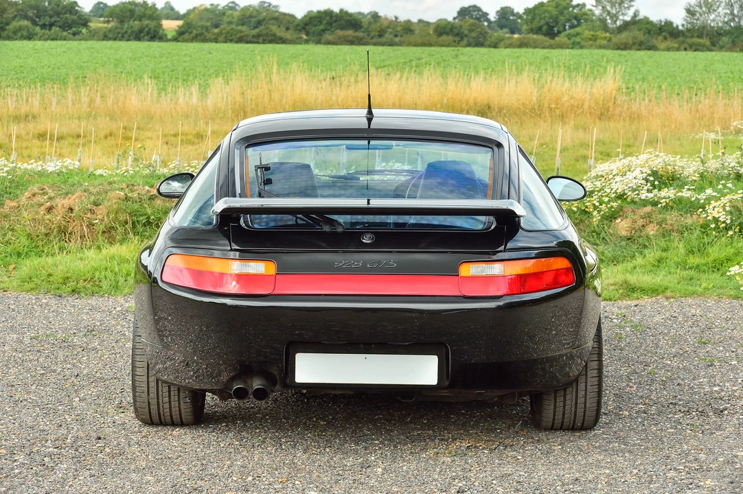 1989 Porsche 928 GTS - Image 7 of 31