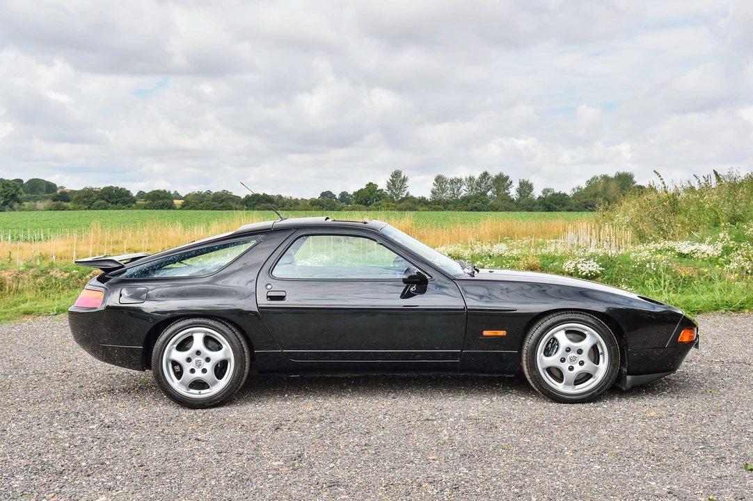 1989 Porsche 928 GTS - Image 17 of 31