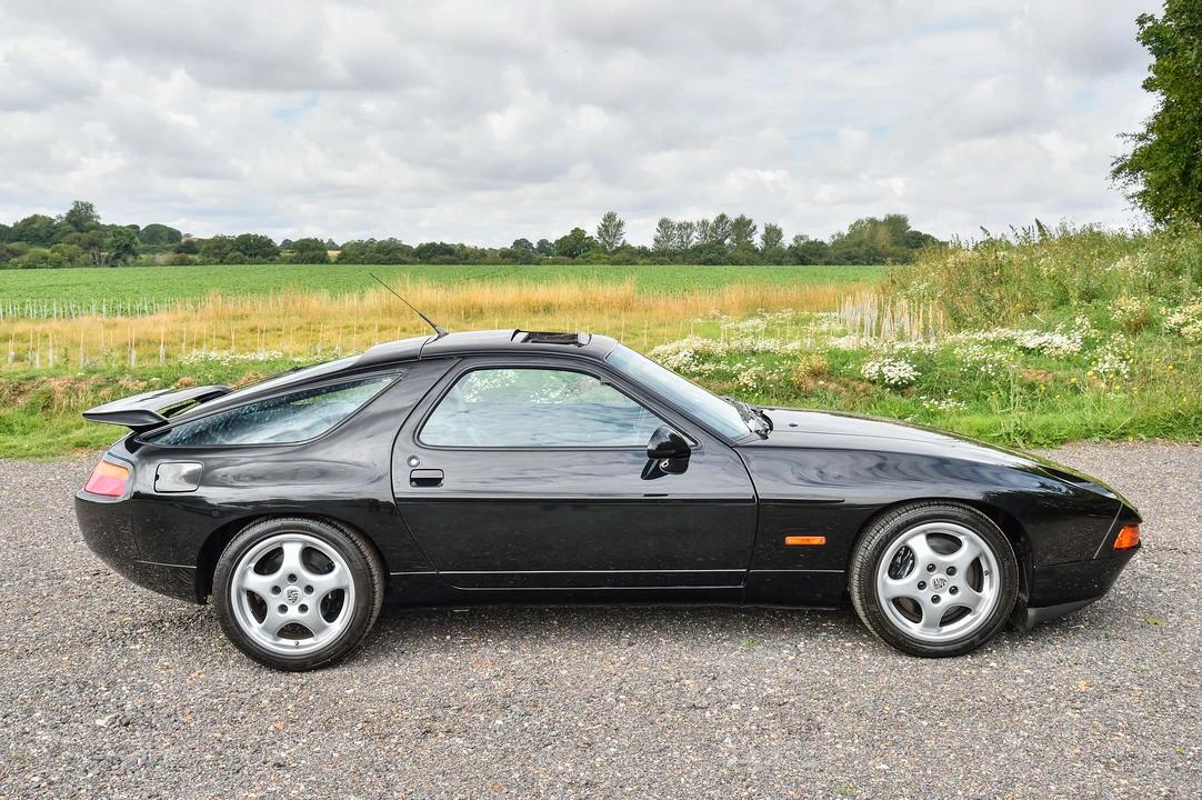 1989 Porsche 928 GTS - Image 21 of 31