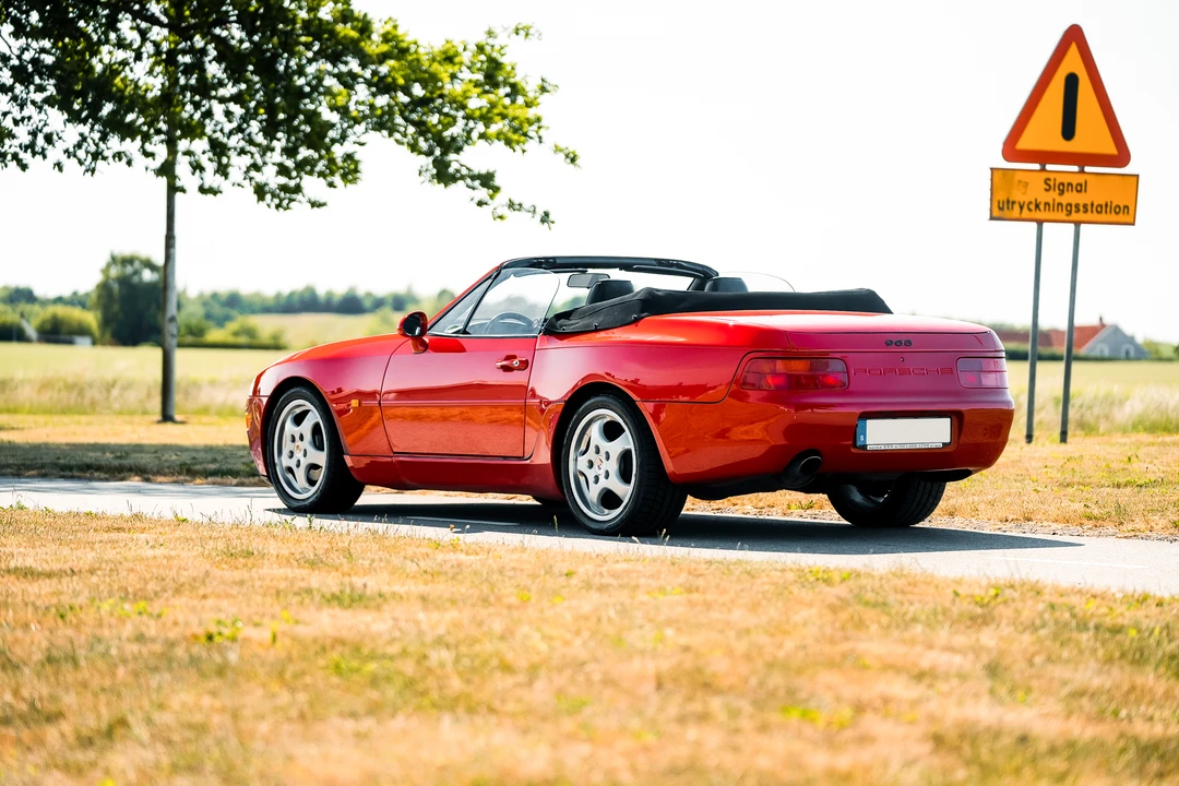 1992 Porsche 968 - Image 7 of 31