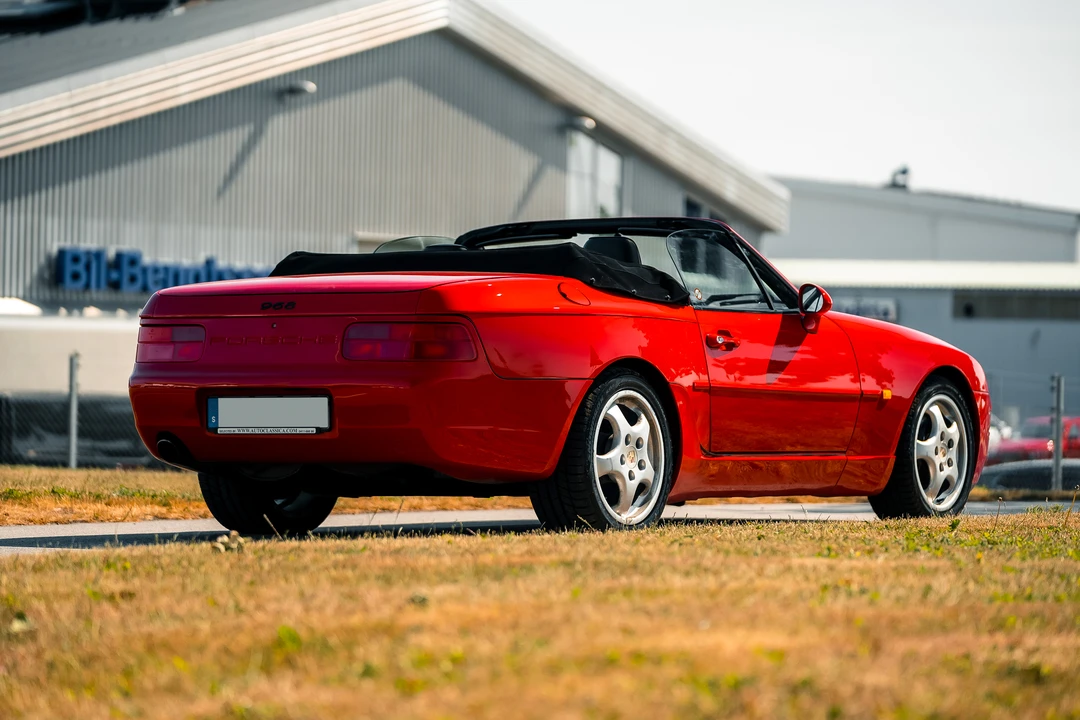 1992 Porsche 968 - Image 13 of 31